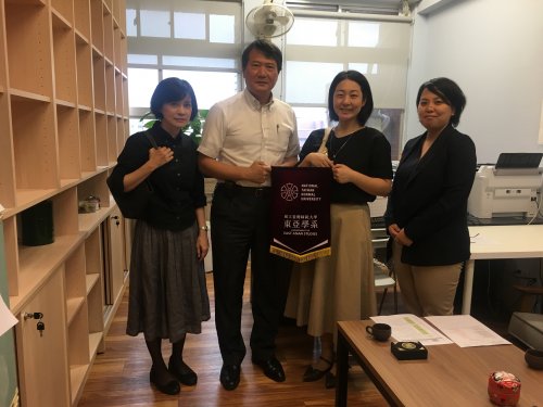 109.11.05日本臺灣交流協會台北事務所新聞文化部村嶋郁代部長來訪本系